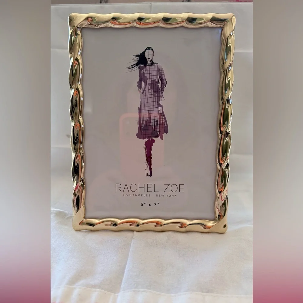 Rachel Zoe Elegant Gold Frame for 5x7 photo